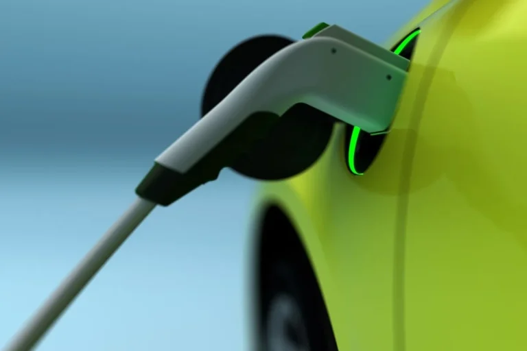 une-solution-enfin-trouvee-pour-recharger-ses-voitures-electriques-en-immeuble