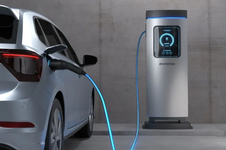 cet-expert-revele-pourquoi-il-faut-limiter-la-recharge-de-votre-voiture-electrique-a-80