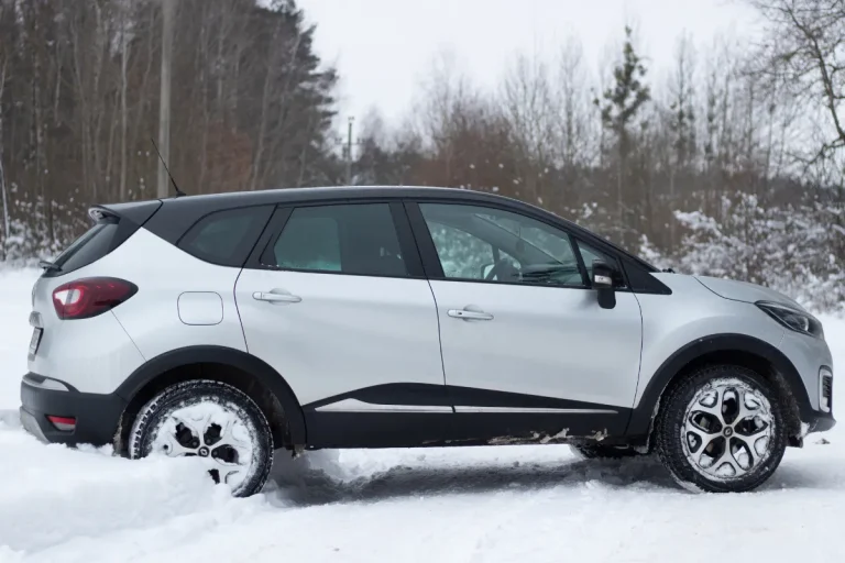 Renault tout sur la vente au personnel de voitures neuves