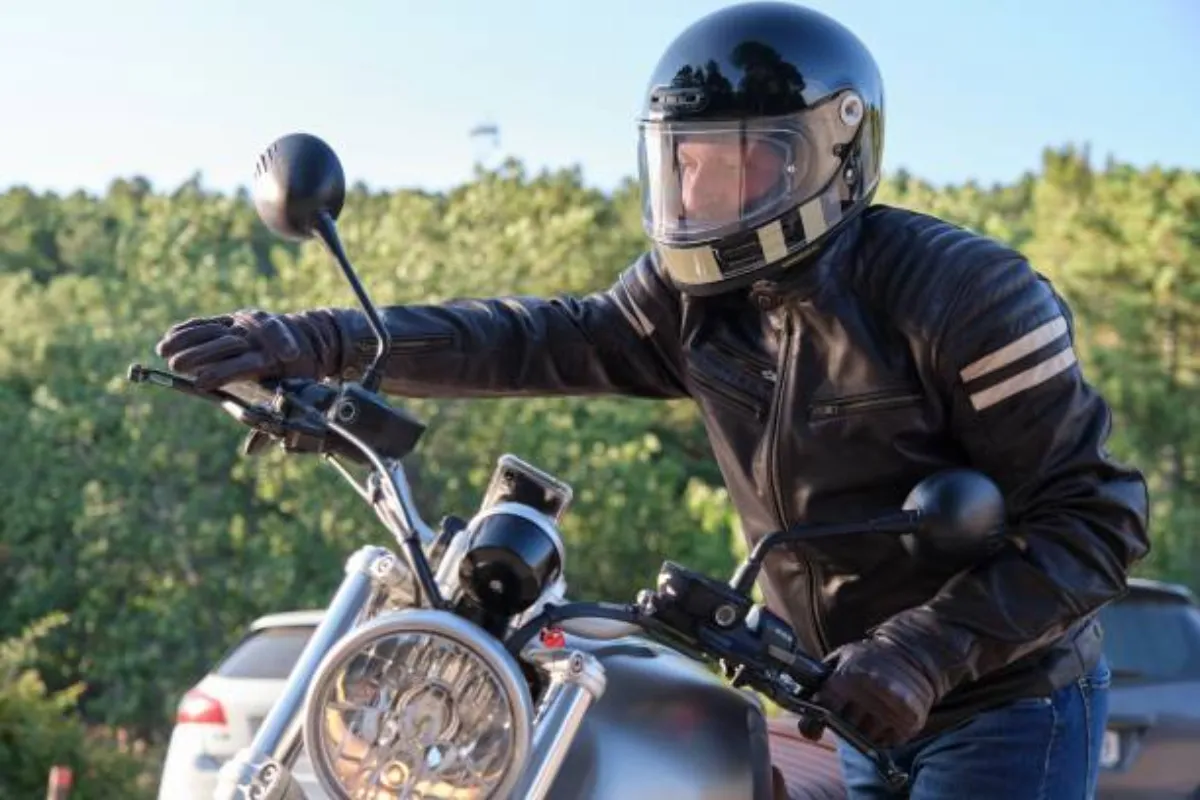 les-precautions-a-prendre-pour-voyager-en-toute-liberte-a-moto