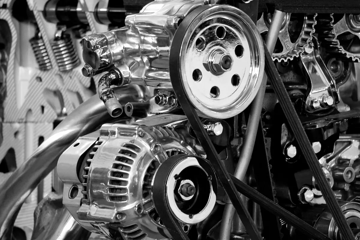 Moteur 1.0 TCe 100 chaîne ou courroie le choix éclairé
